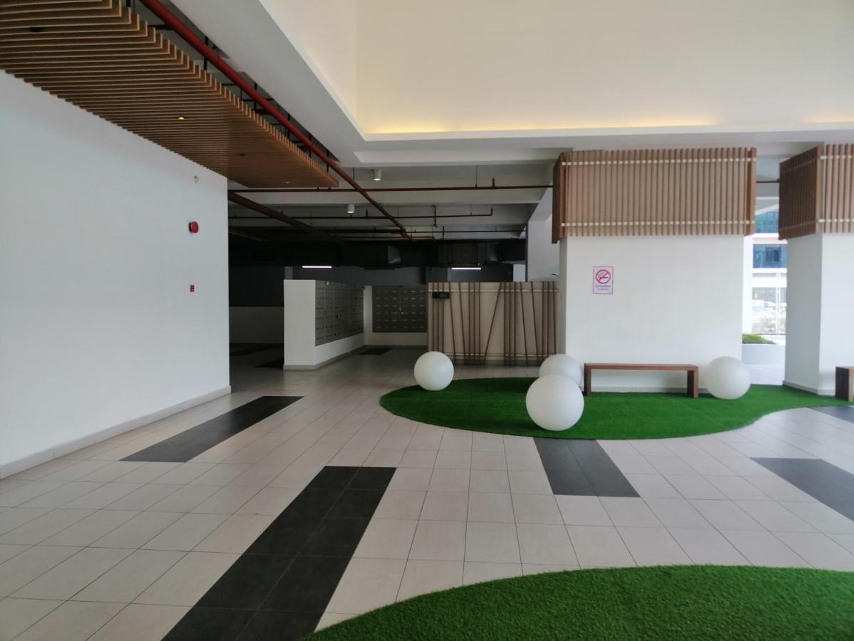 Conezion Residence Putrajaya Nearby Ioi City Mall 외부 사진